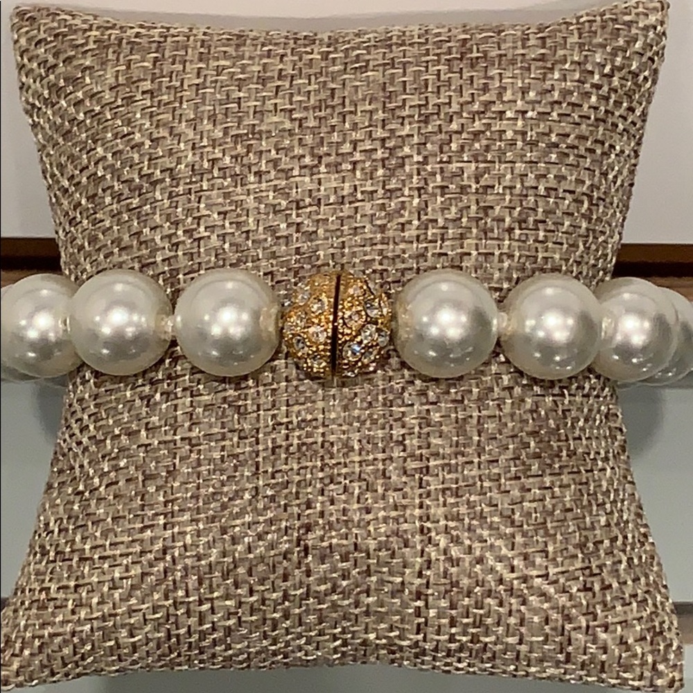 Faux Pearl Rhinestone Bracelet